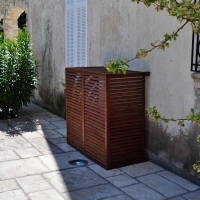 cubre aire acondicionado de madera exótica certificada