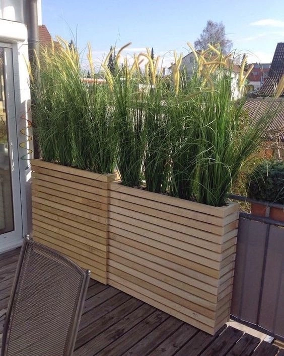 cache pompe à chaleur sur balcon terrasse